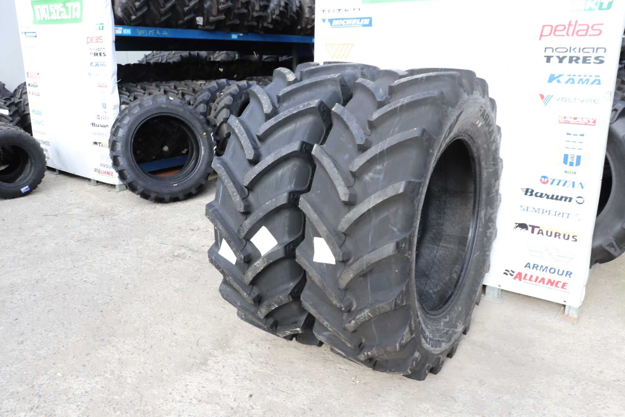 Anvelope 480/70R34 Ceat radiale Noi pentru tractor Fendt 308 CI