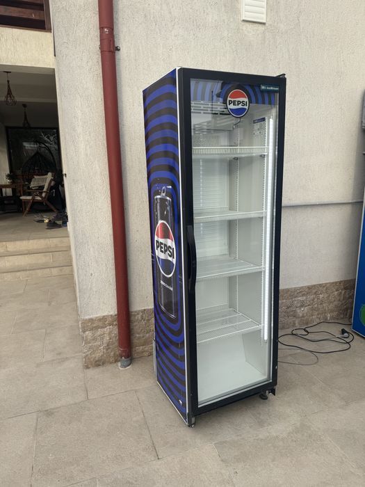 Vitrina frigorifica / frigider bauturi LED ECO afisaj temperatura