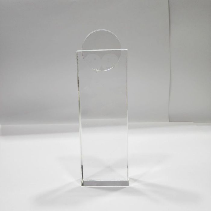 Статуэтка стеклянная