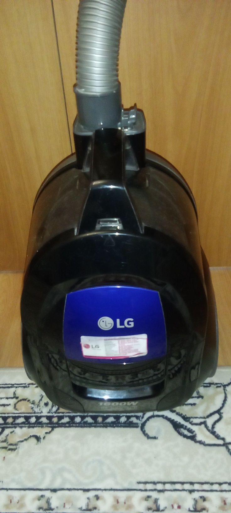 Продам пылесосы LG и BEKO