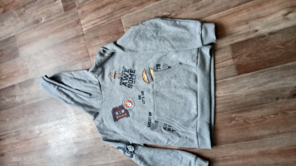 Кофта новая красивая