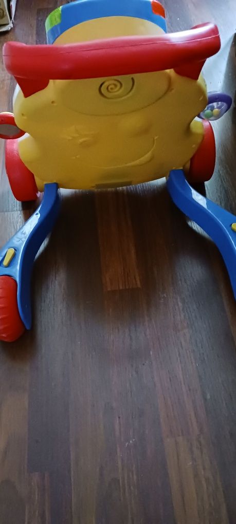 Люлеещо конче и проходилка  chicco