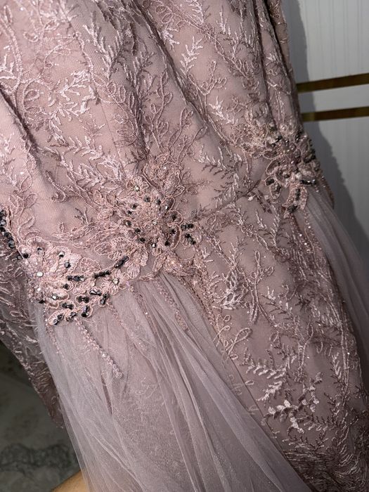 Ko’yne kiyim bazimlarga