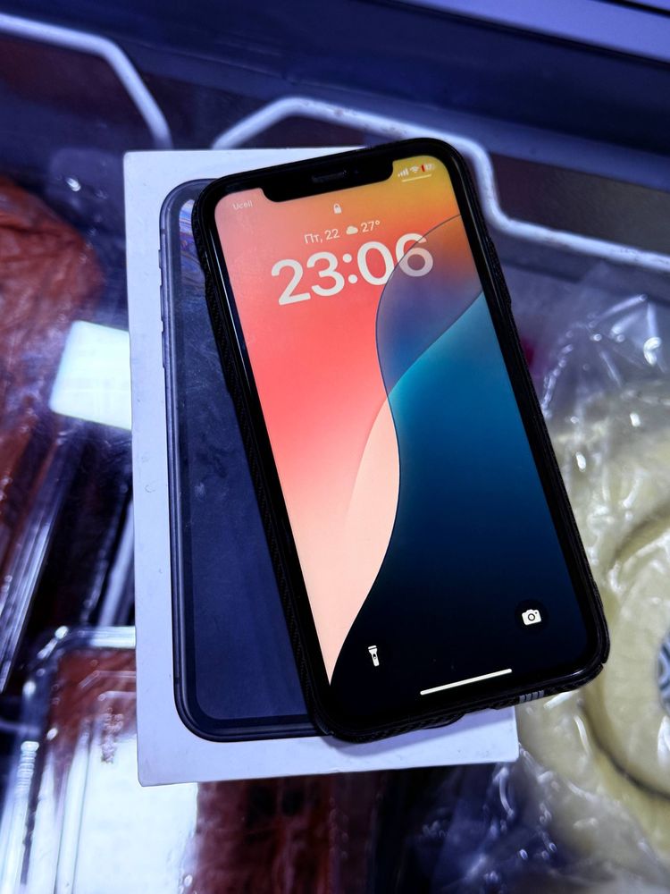iphone xr 128 GB ideal