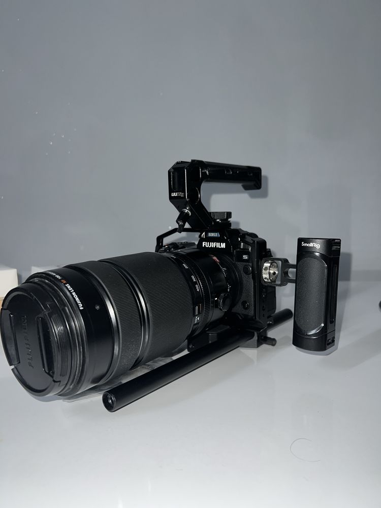 Fujifilm X-H2S + батерии + риг
