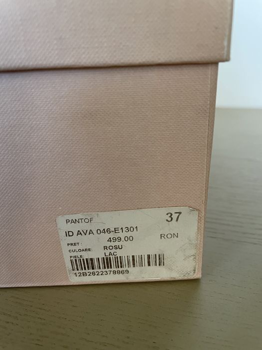 Vand pantofi stiletto Cristhelen B.