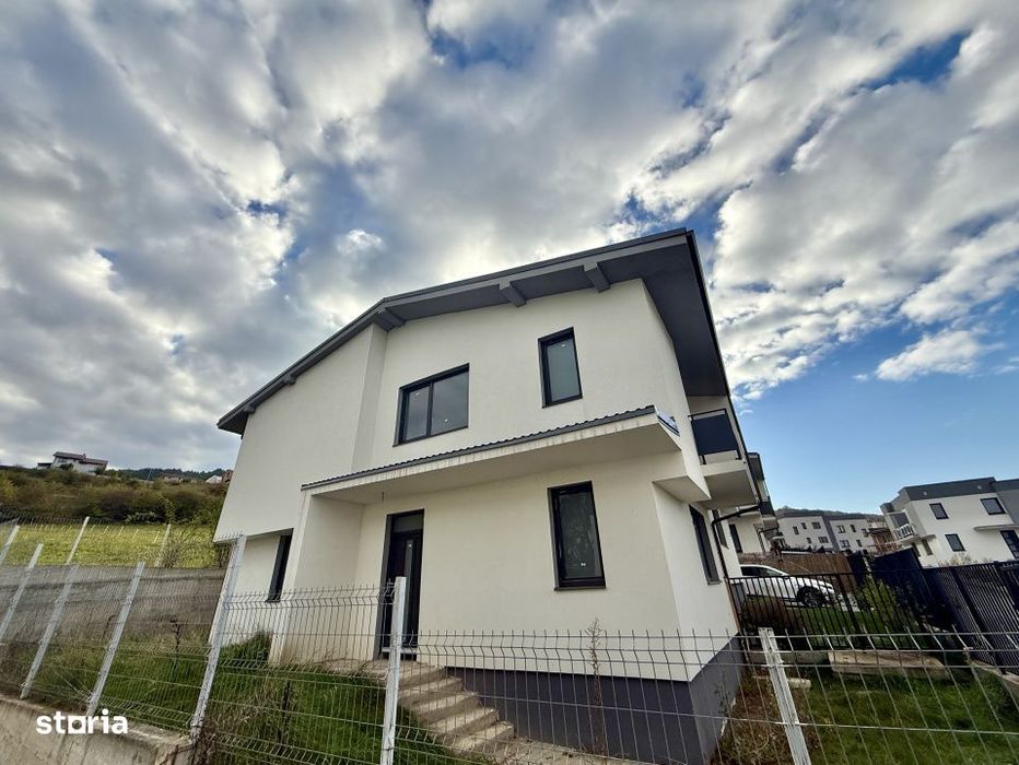 Casa tip duplex 4 camere, 3 bai, semifinisat, TVA inclus, zona Vivo