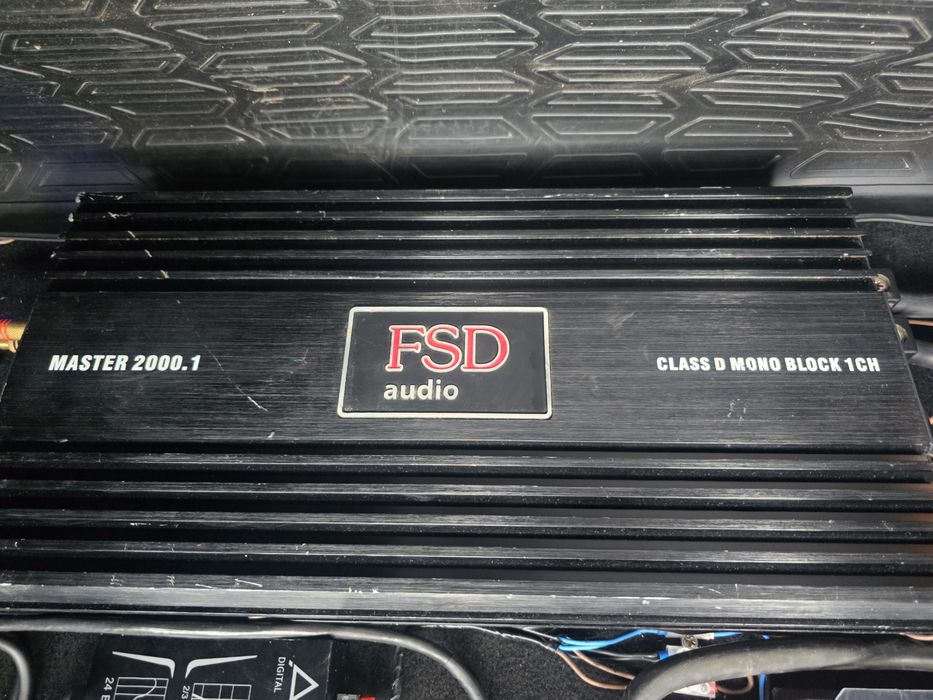 Усилитель моноблок FSD audio 2000.1