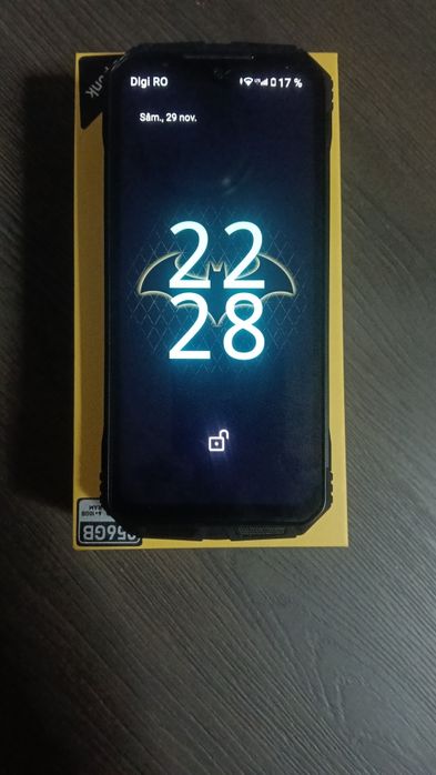 Dodge S Punk 256/16 baterie 10500 mah. Nou, desigilat cu garanție.