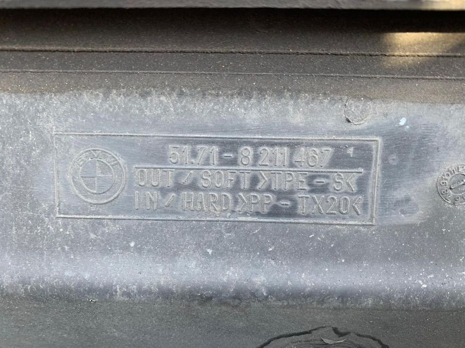 Trager / Calandru BMW Seria 3 E46 1998 - 2005 Cod Piesa : 8195298 / 8195297 / 7894822 / 8211467