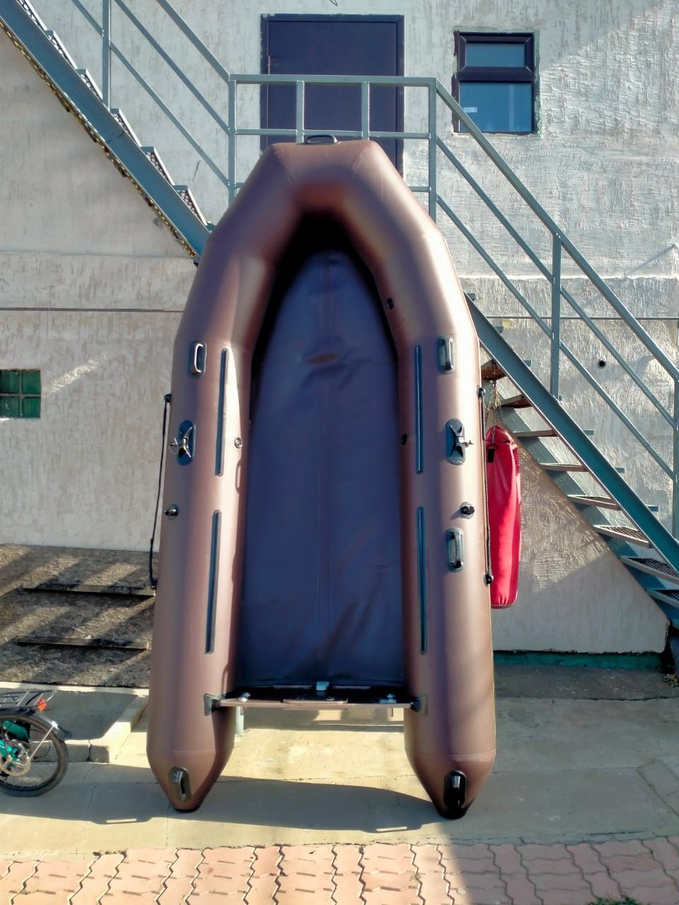 Продам лодку ПВХ
