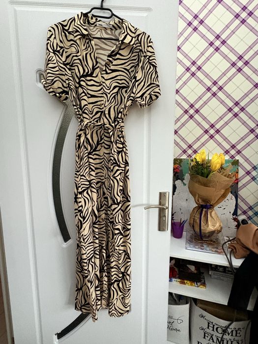 Лятна рокля L Sinsay