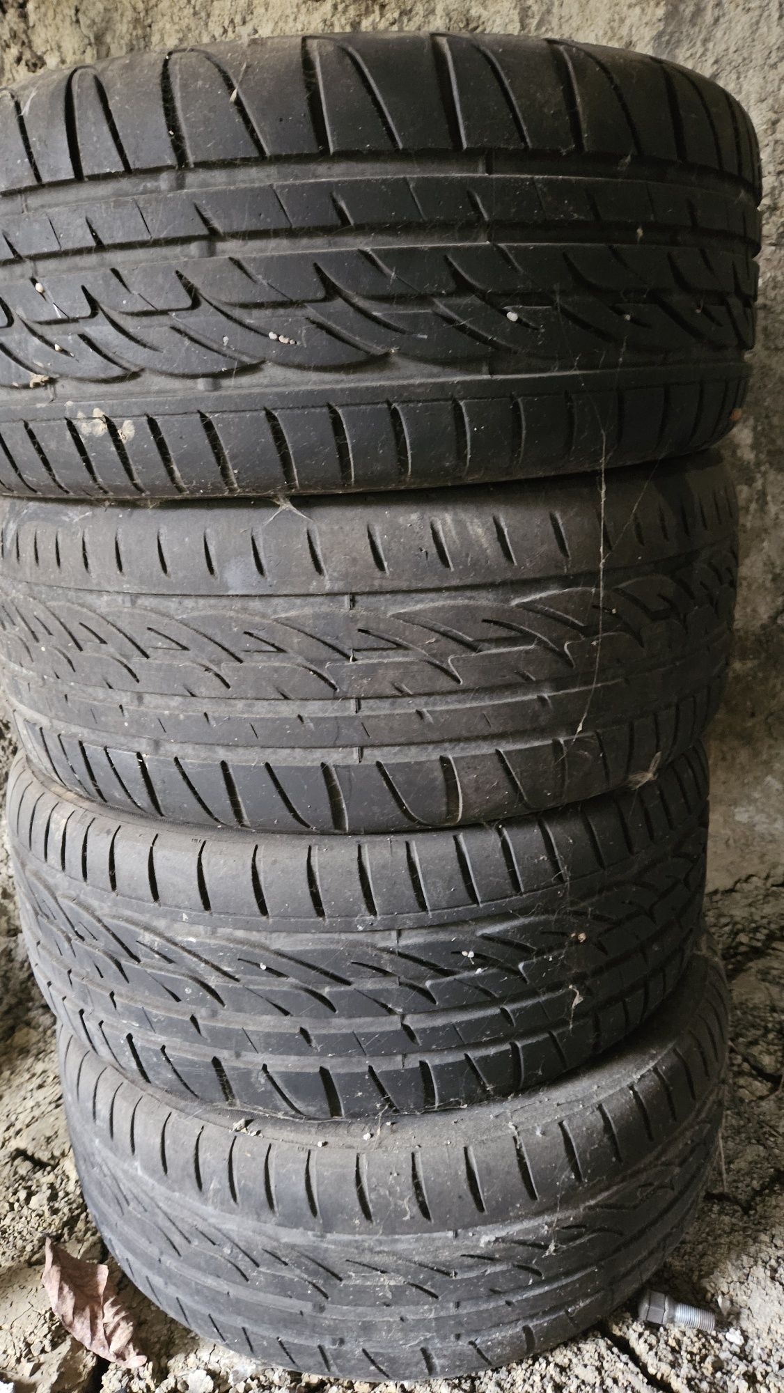 Anvelope de vară 215/45/17 Firestone