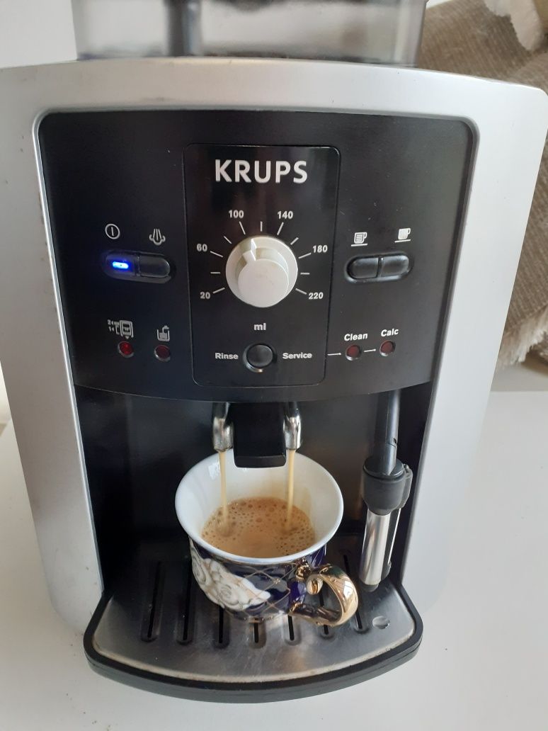 Expresor  Krups  model xa 8010