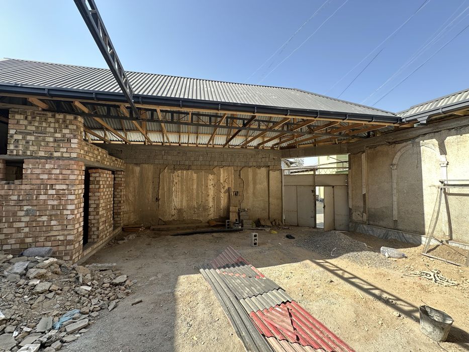 Panjob mahalla 2.5 Sotiqlik hovli