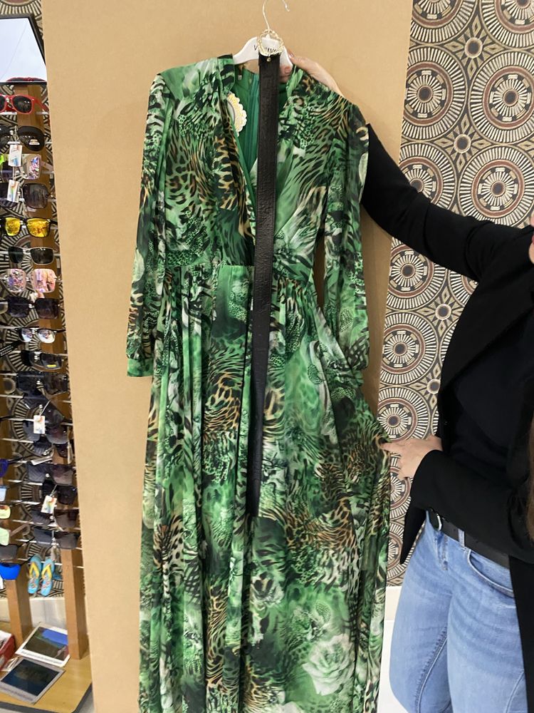 Rochie verde marimea 40