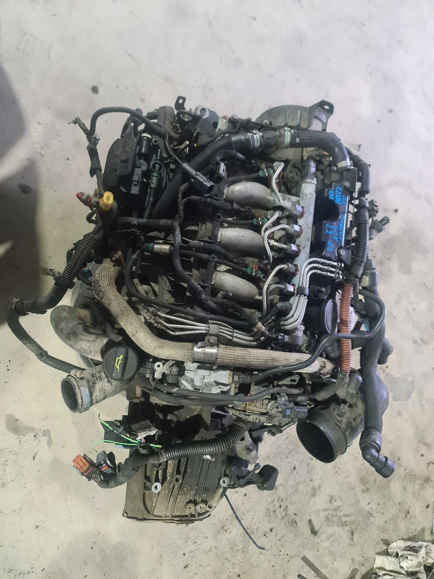 Motor 2.2hdi peugeot 407 an 2006 cod PSA 4HT