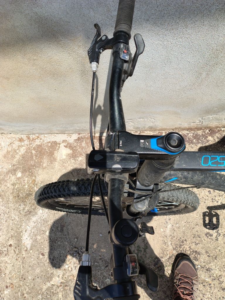 Bicicleta mountain bike