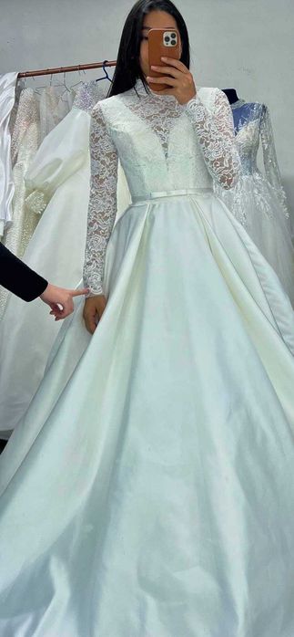 Свадебное платье 140 к! Новое!!! Изначальная цена 500к.