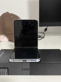 Samsung Galaxy Zflip 4 256 GB