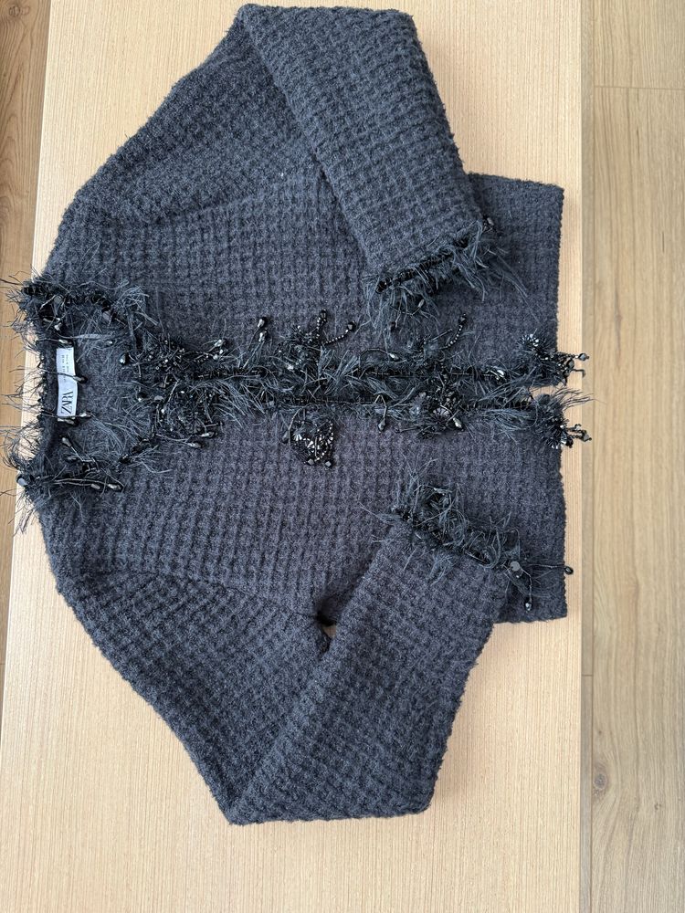 Черно сако на Zara