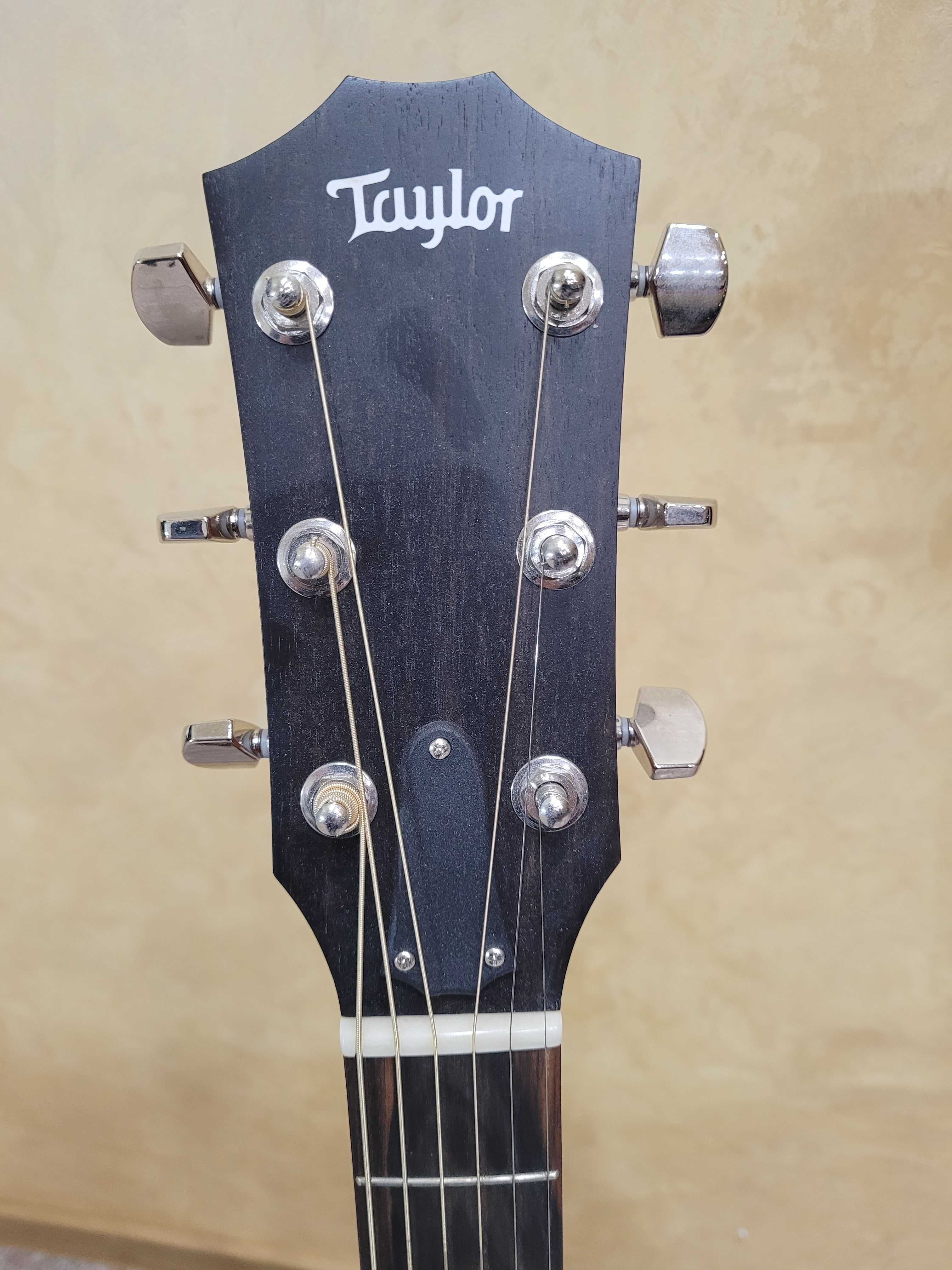 Chitara electroacustica Taylor 214ce plus