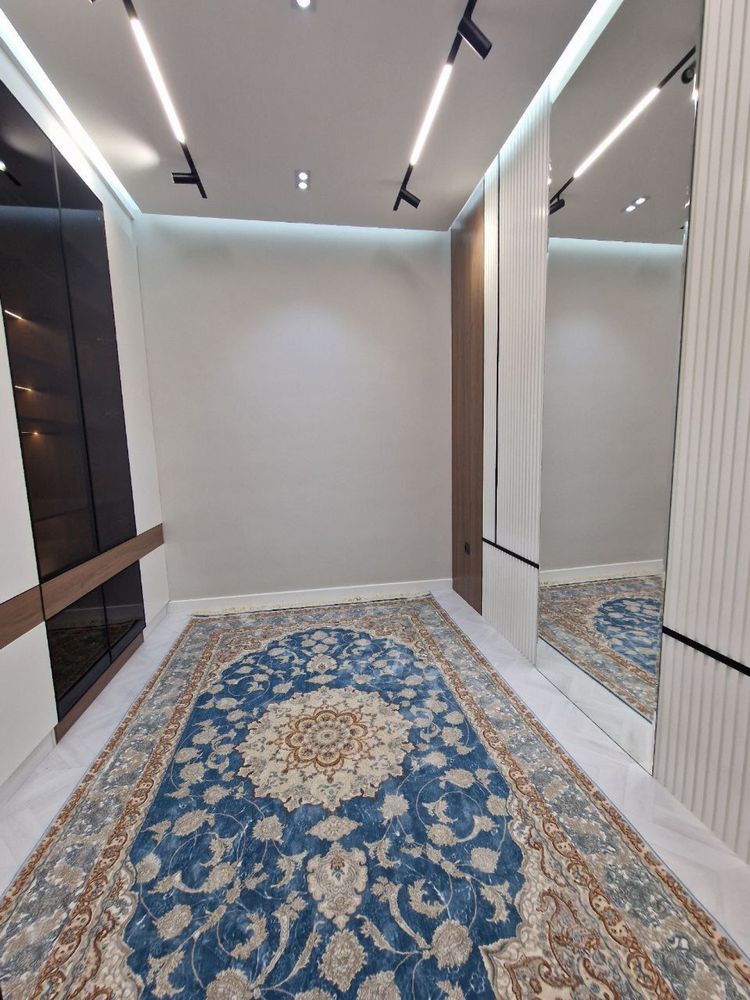 74 кв.м. 3 этаж Yakkasaroy city mall Ш Руставели