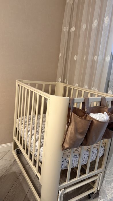 Детская кроватка до 2-лет. Идеальная компактная  кроватка для малыша