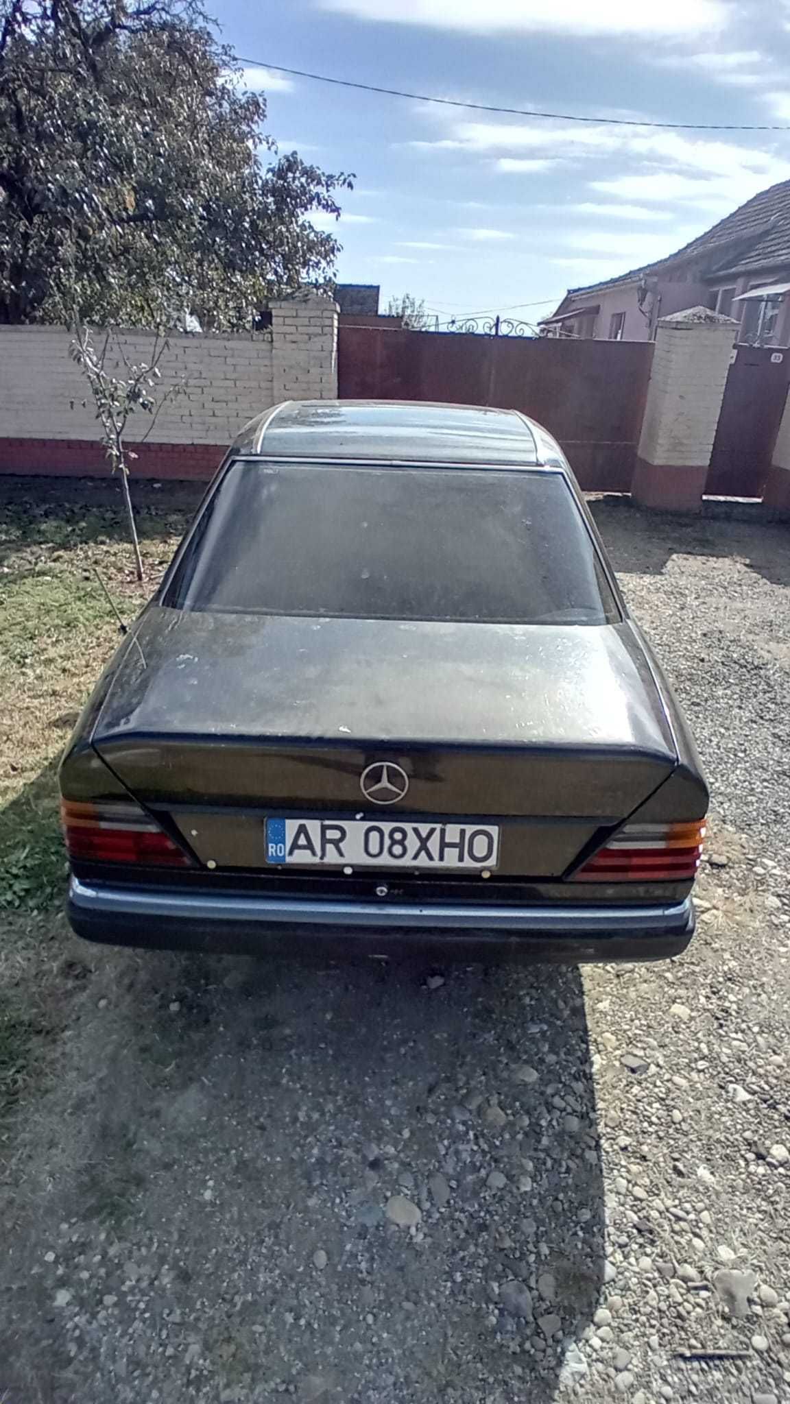 Mercedes 200 D, an 1990