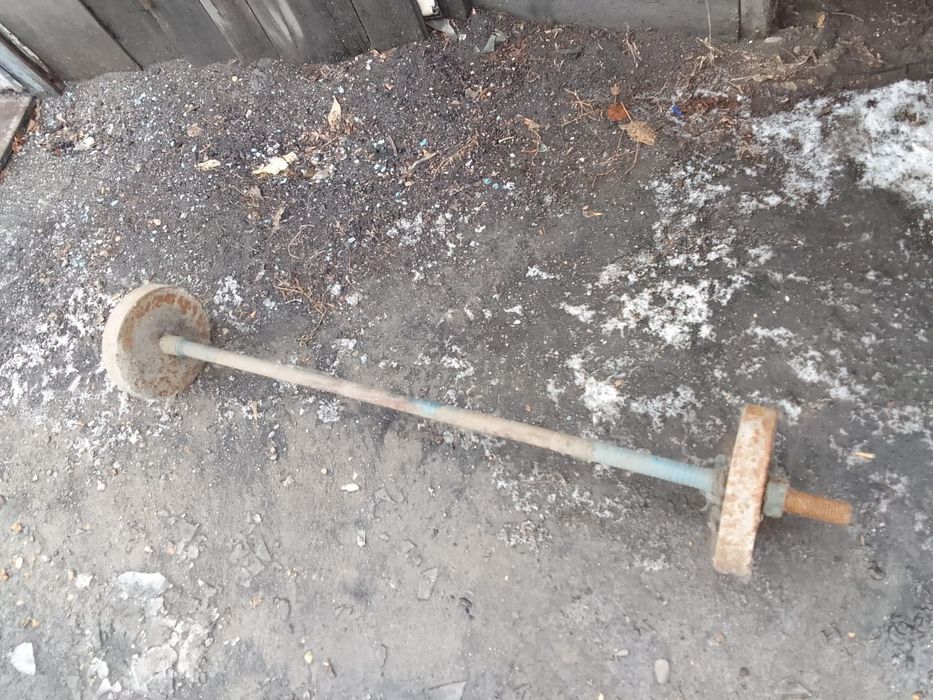 Продам.      штангу