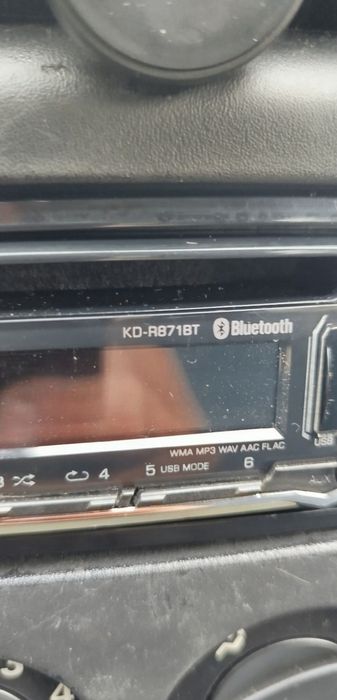 Vând Jvc kd-r 781 bt