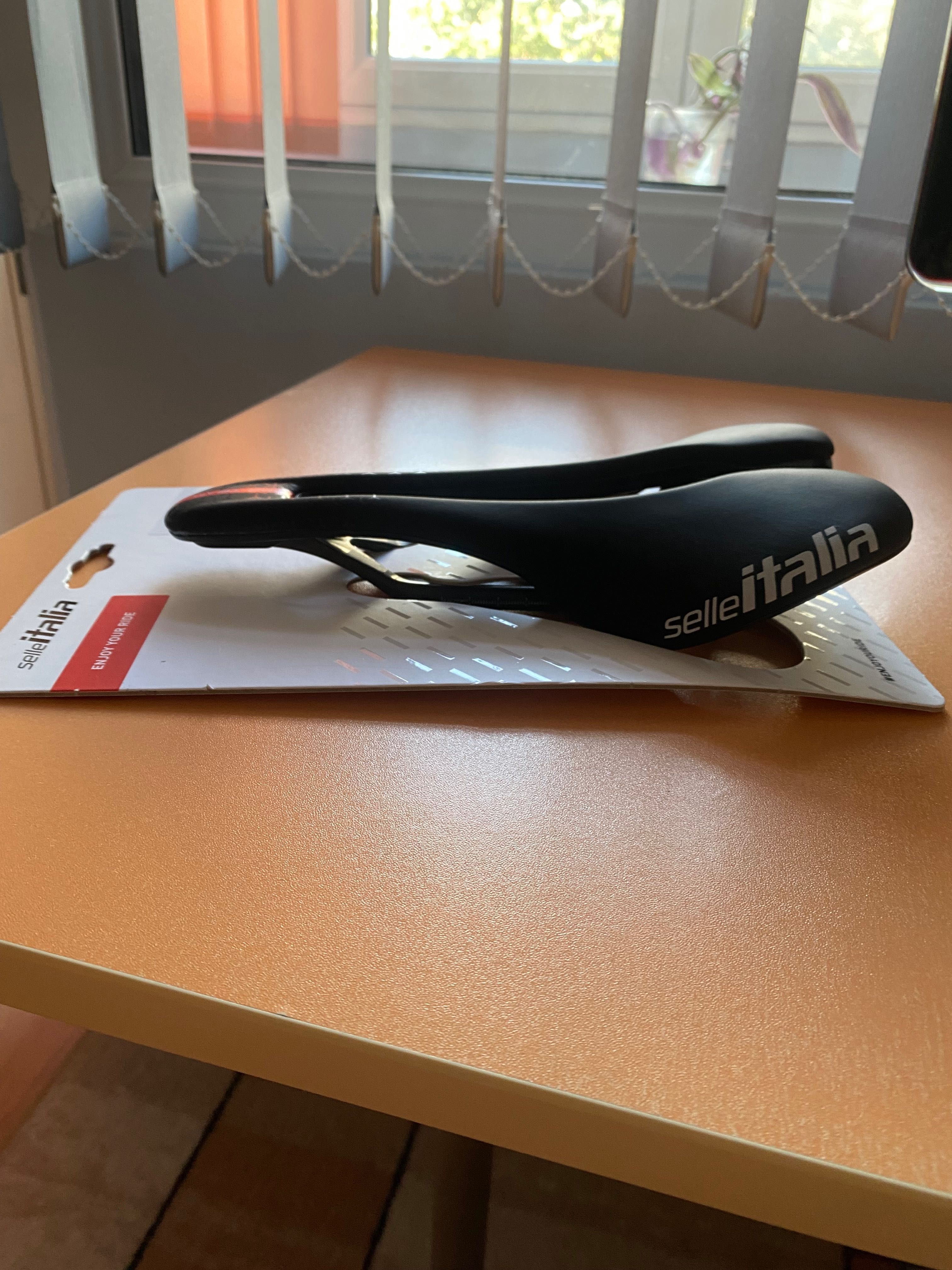 Седалка Selle Italia SLR Boost Pro Team 6.1 Carbonio Superflow