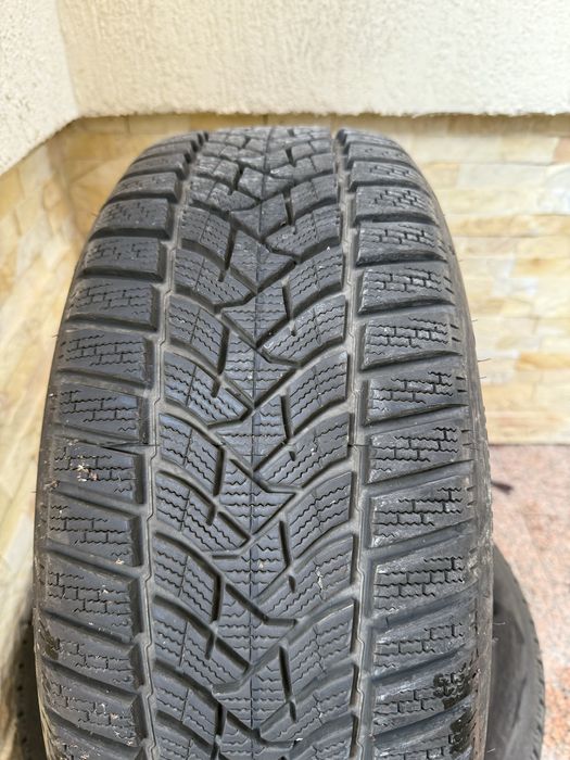 Set 4 anvelope iarnă Dunlop Winter Sport 5 – 205/50 R17 93H XL