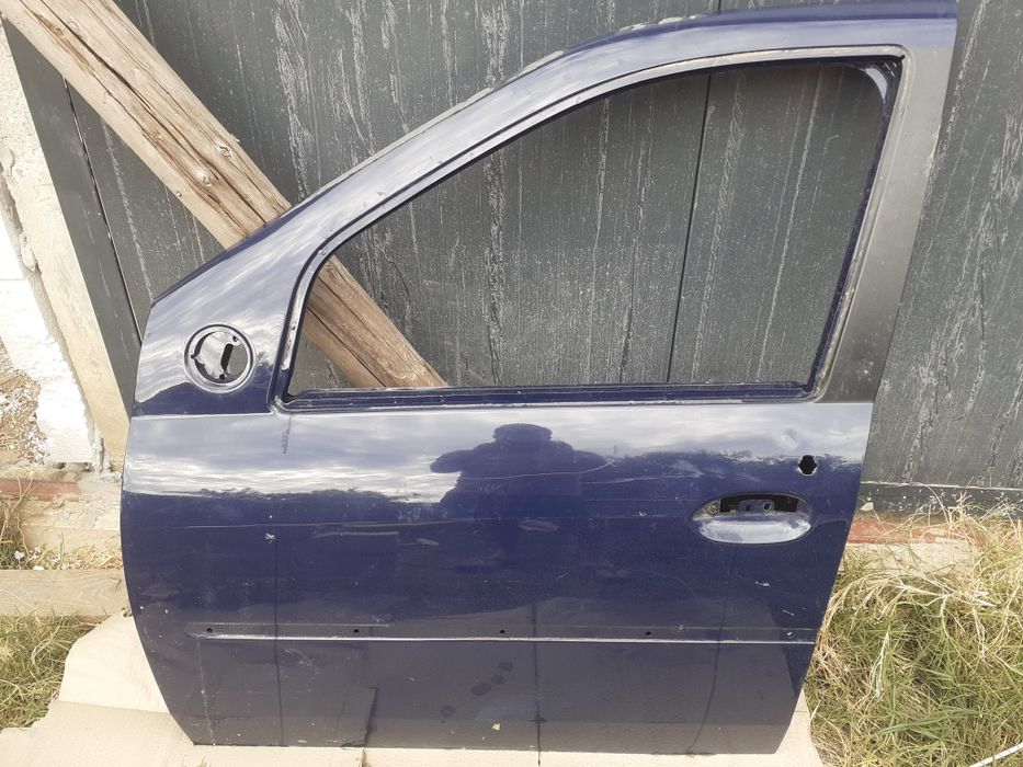Bara spate Logan 3 / Haion Captur / Usa Logan 1 / Capota Megane GT