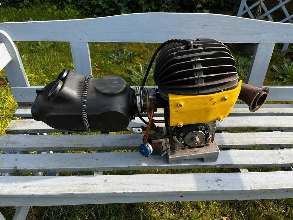 Двигател Maxter комплект и  гуми за картинг".