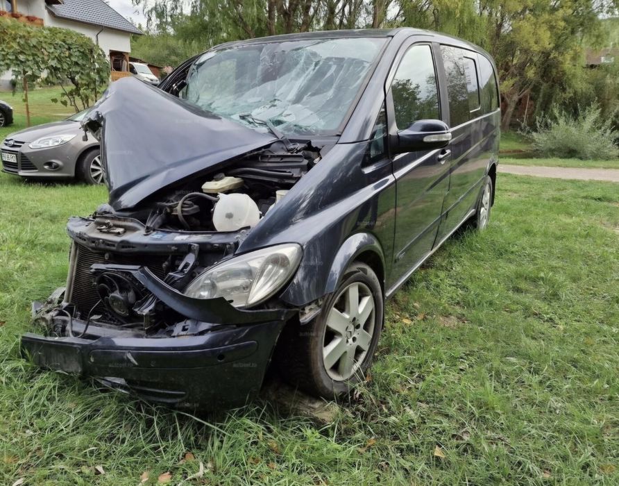 Dezmembrez viano vito interior 6+1 motor 2.2 3.0 NU DESCOMPLETEZ INTER