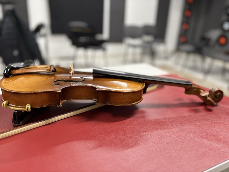 Vioara copie Stradivarius din anul 1713