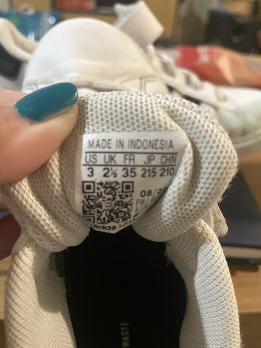 Маратонки Adidas