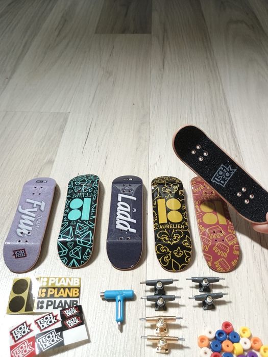 Set confectionat skateboards