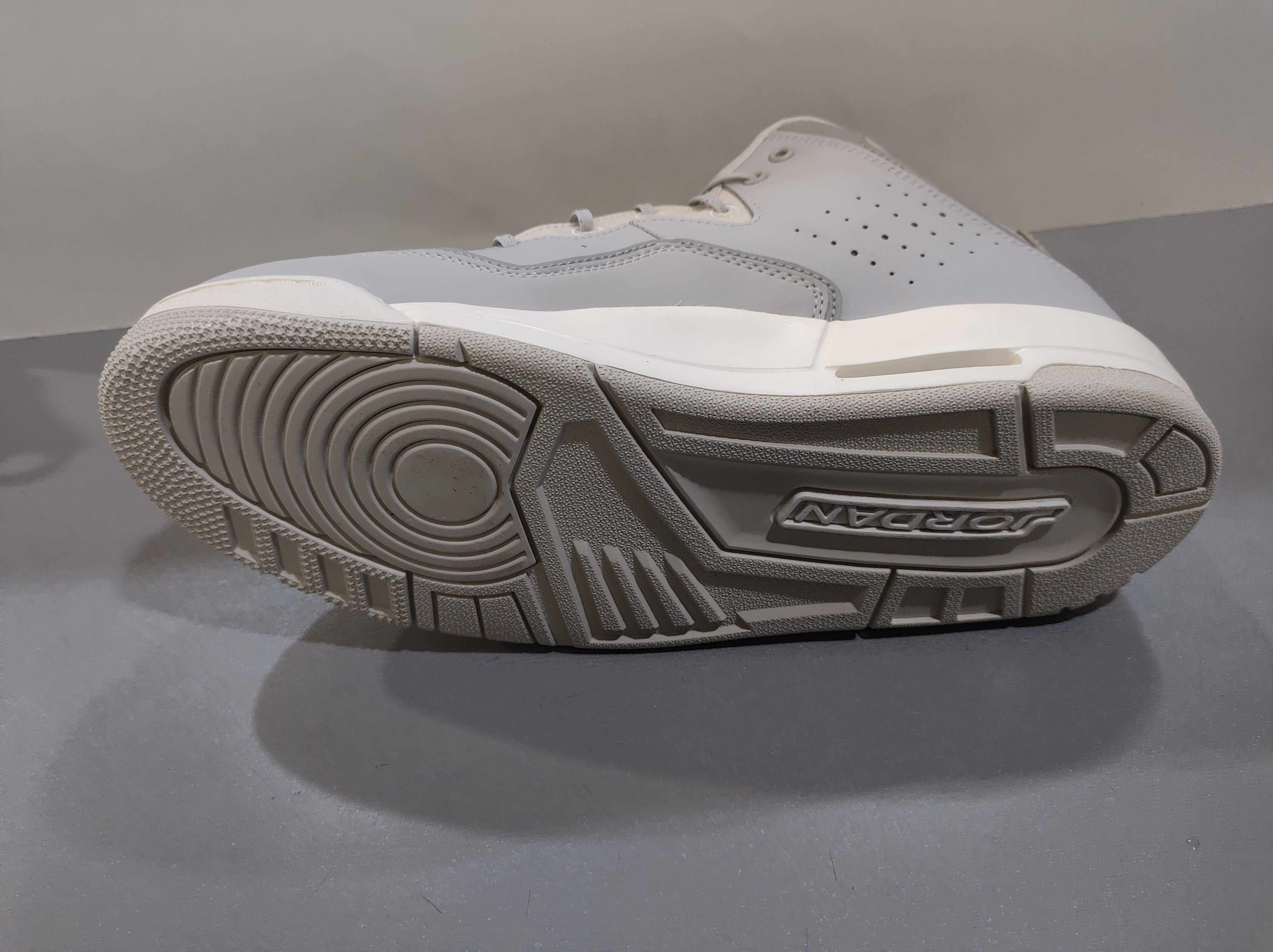 Nike Air Jordan N43,44.Баскет кецове.Нови.Оригинал.