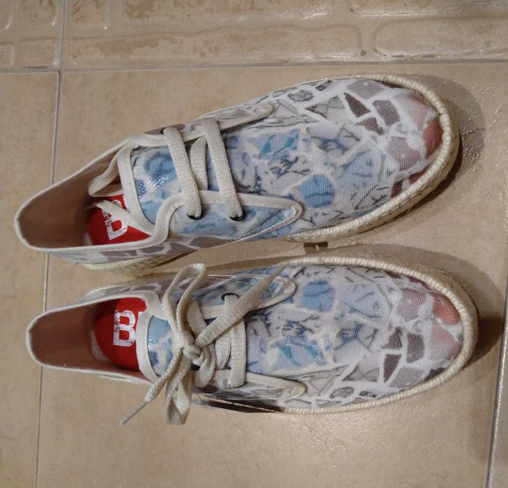 Нови обувки 38 Bunker