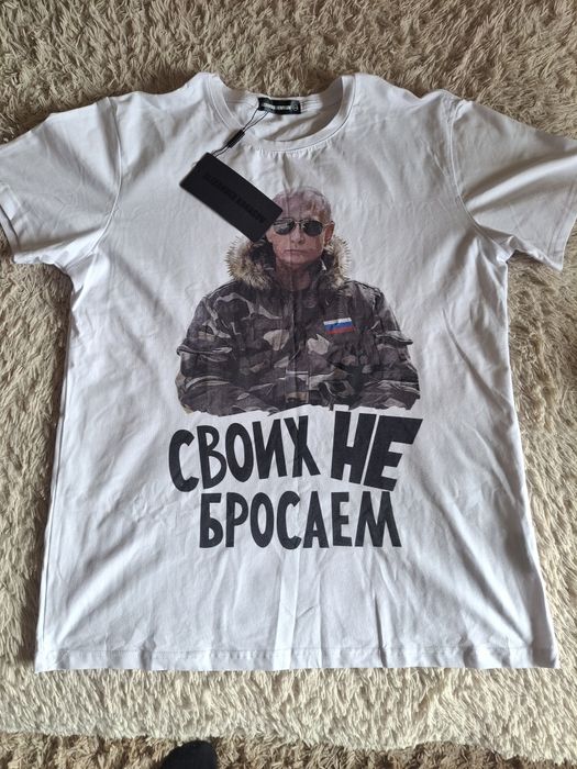 Продам сувенирную футболку