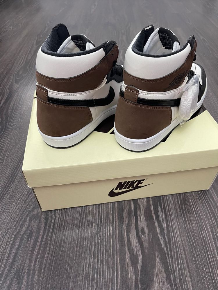 Adidasi Jordan 1 Retro High OG Dark Mocha-Model Nou