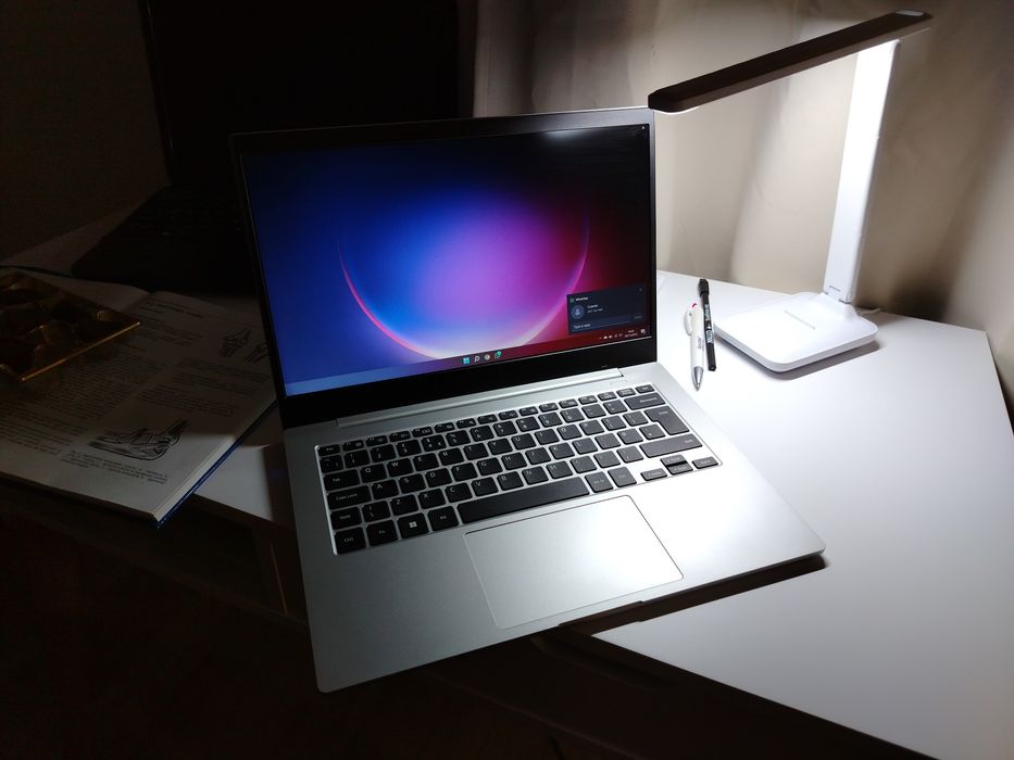Samsung Galaxy Book Go Laptop
