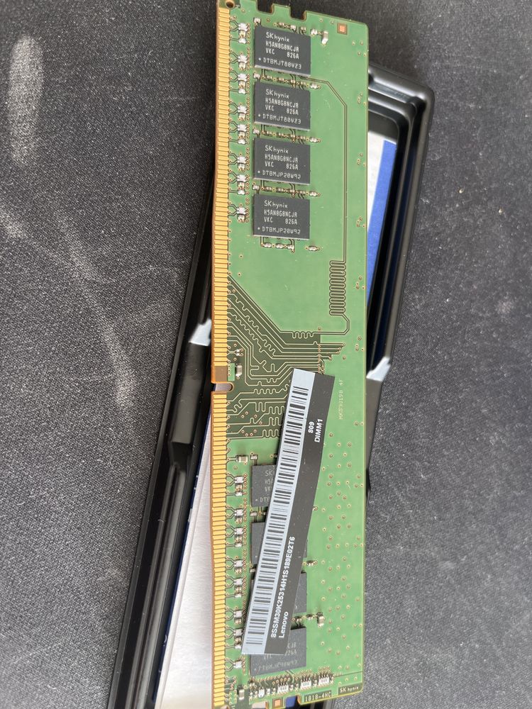 Продам ОЗУ 8GB 2666 DIMM1