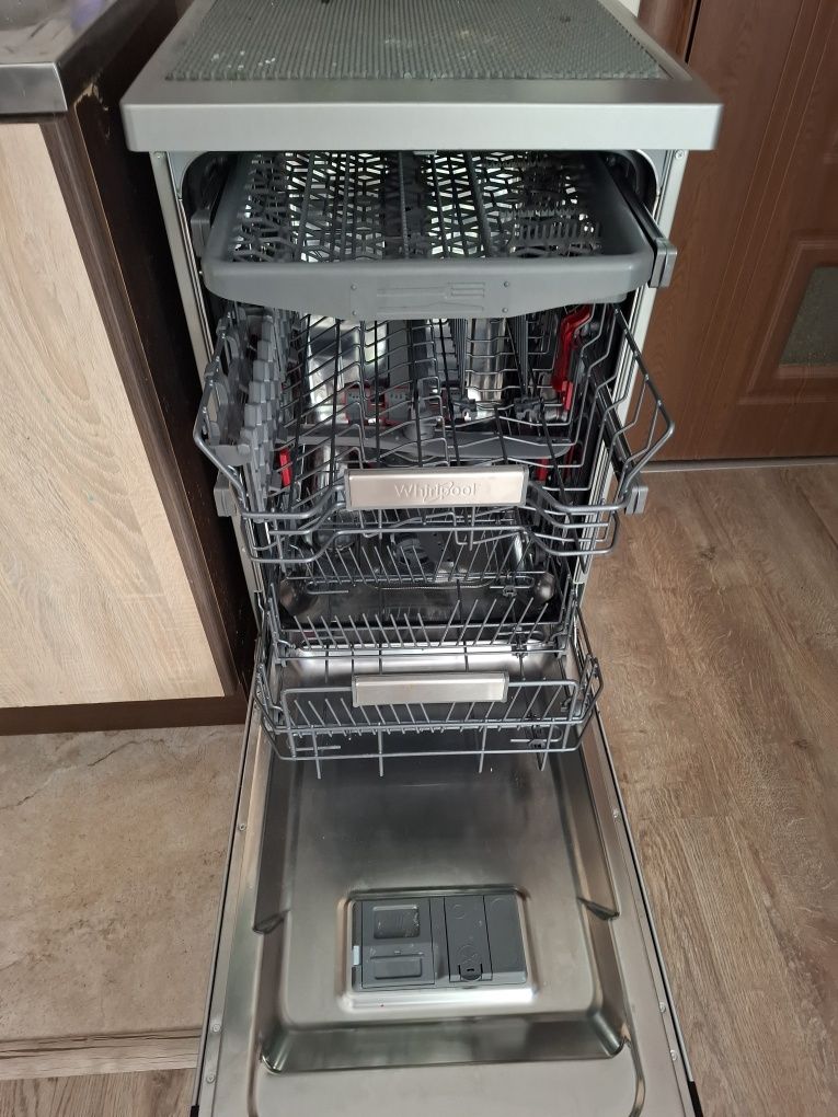 Съдомиялна машина Whirlpool wsfo 3034 pf 45см