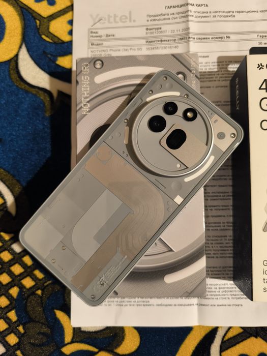 Продава,бартерНовNothing Phone 3(a) Pro 5G