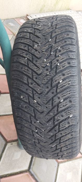Cauciucuri 225 55 17 nokian  hakkapelitta  8