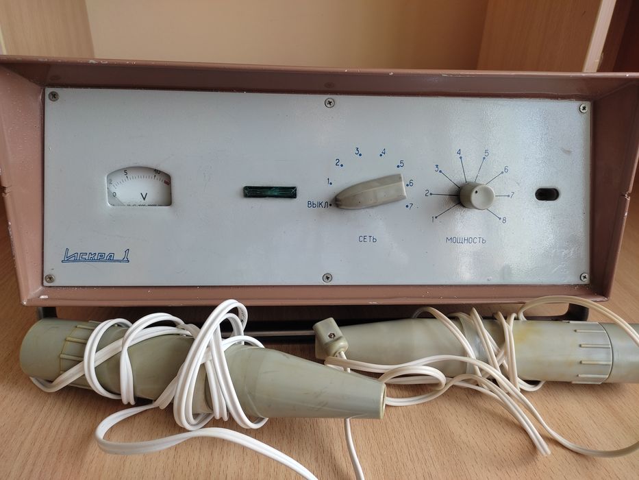 Физиотерапевтический аппарат "Искра"