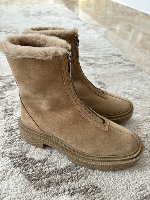 Ghete piele intoarsa 36